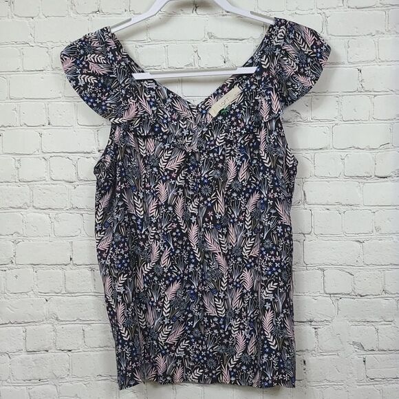 LOFT Petites Meadow Ruffle Strap Shell Flutter Sleeve Floral V-Neck Blouse MP - Picture 7 of 8